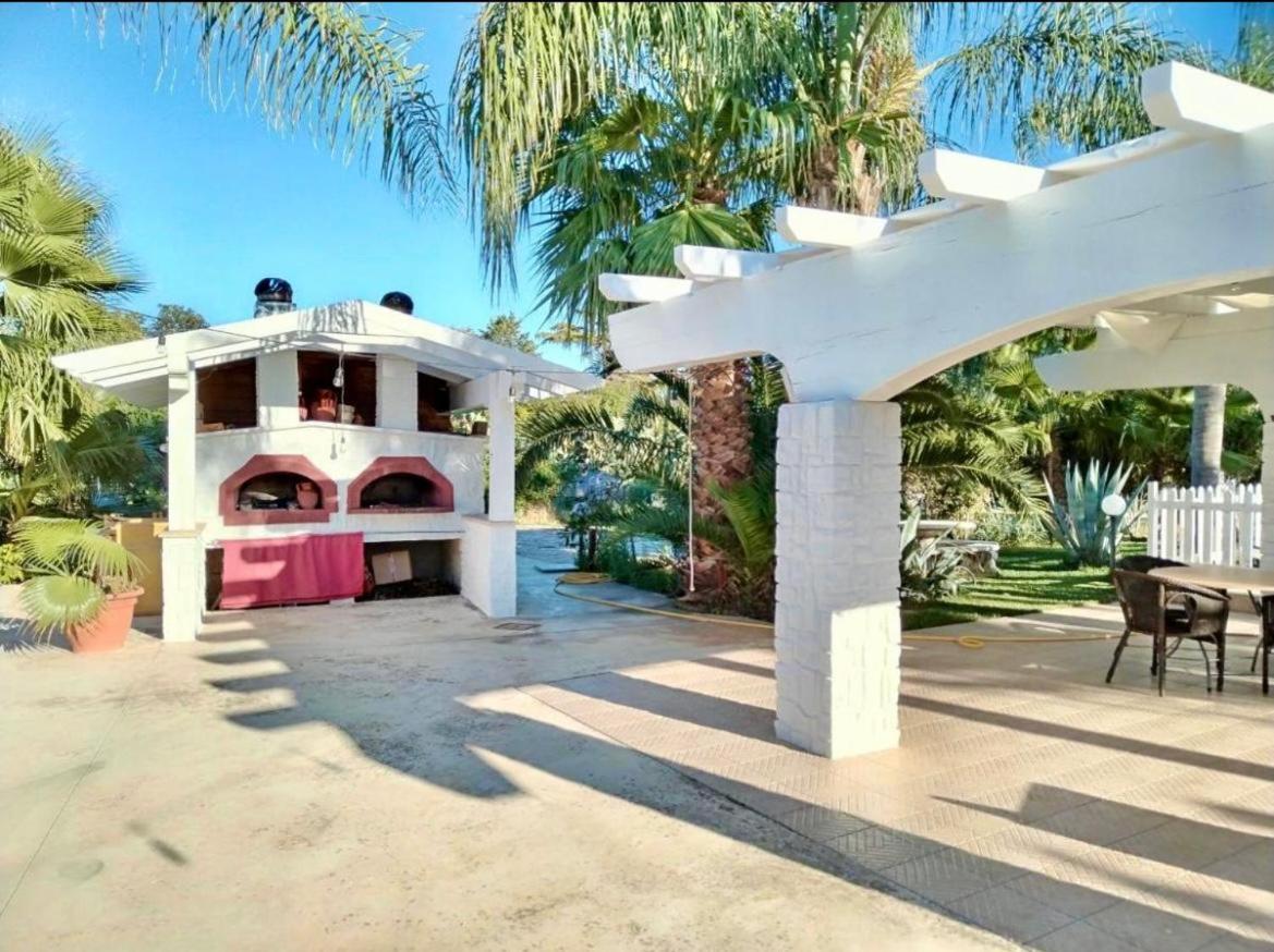 Pupillo Casa Vacanza Villa ฟรานกาวิลลา ฟอนตานา ภายนอก รูปภาพ